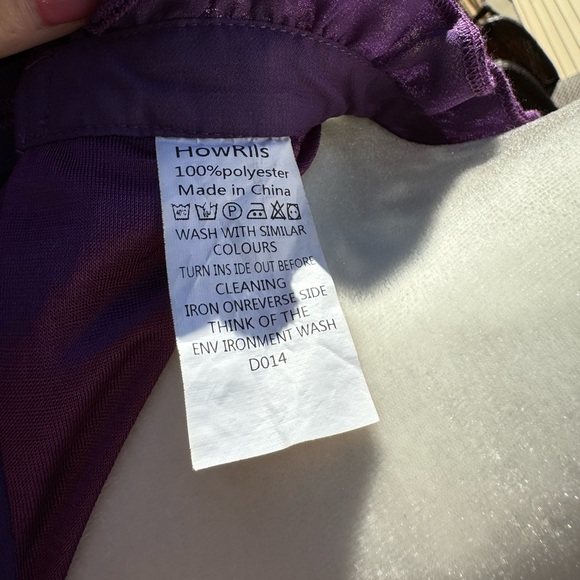 Purple Evening Gown Size XL/1X Halter Style Fully Lined Oversized Lightweight - Picture 5 of 6